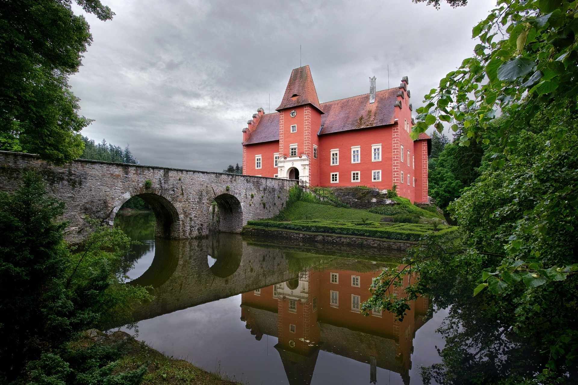 lock czech republic bridge