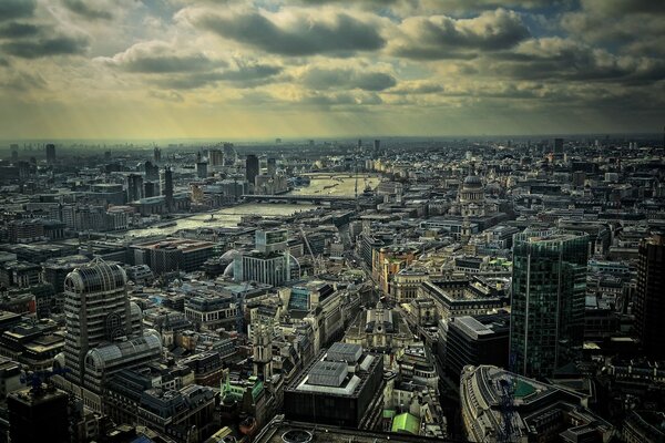 Blick auf London aus der Vogelperspektive