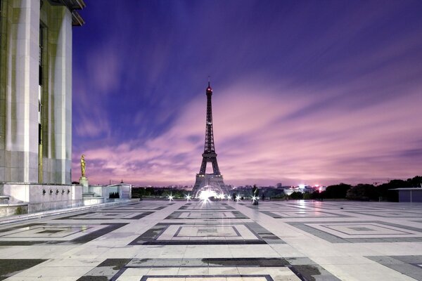 View of the Eiffel Tower from Trocadero Square