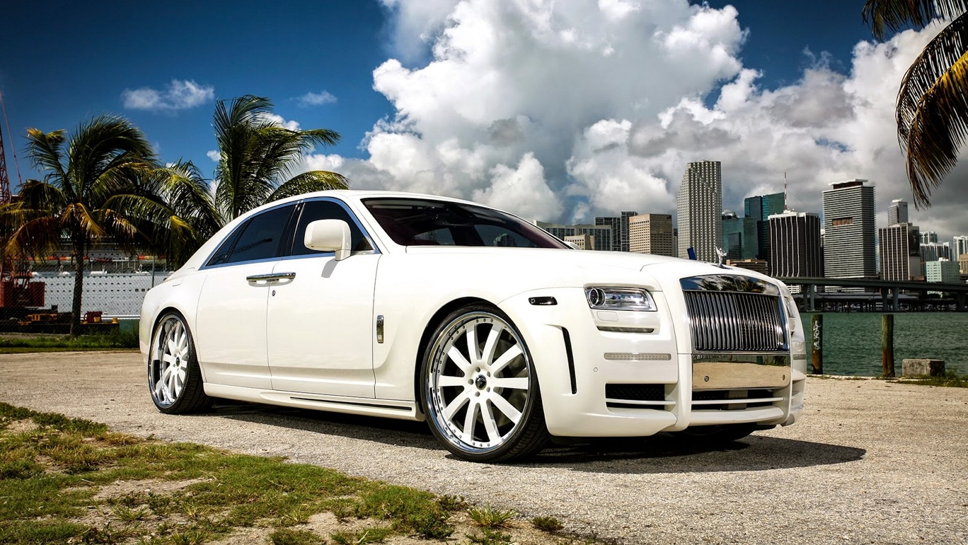 2010 mansory rolls-royce fantasma bianco limitata rolls-royce