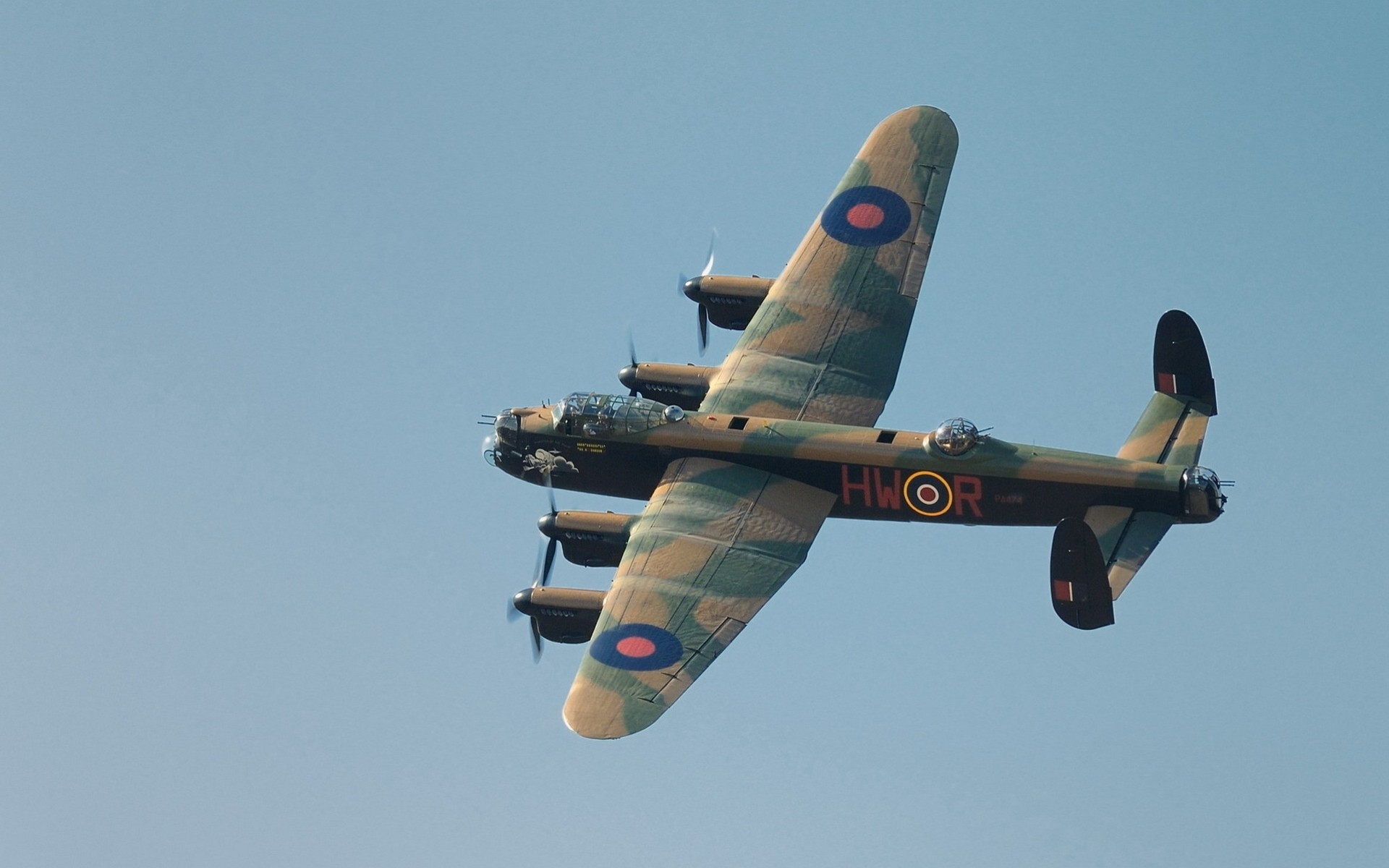 aereo avro lancaster cielo