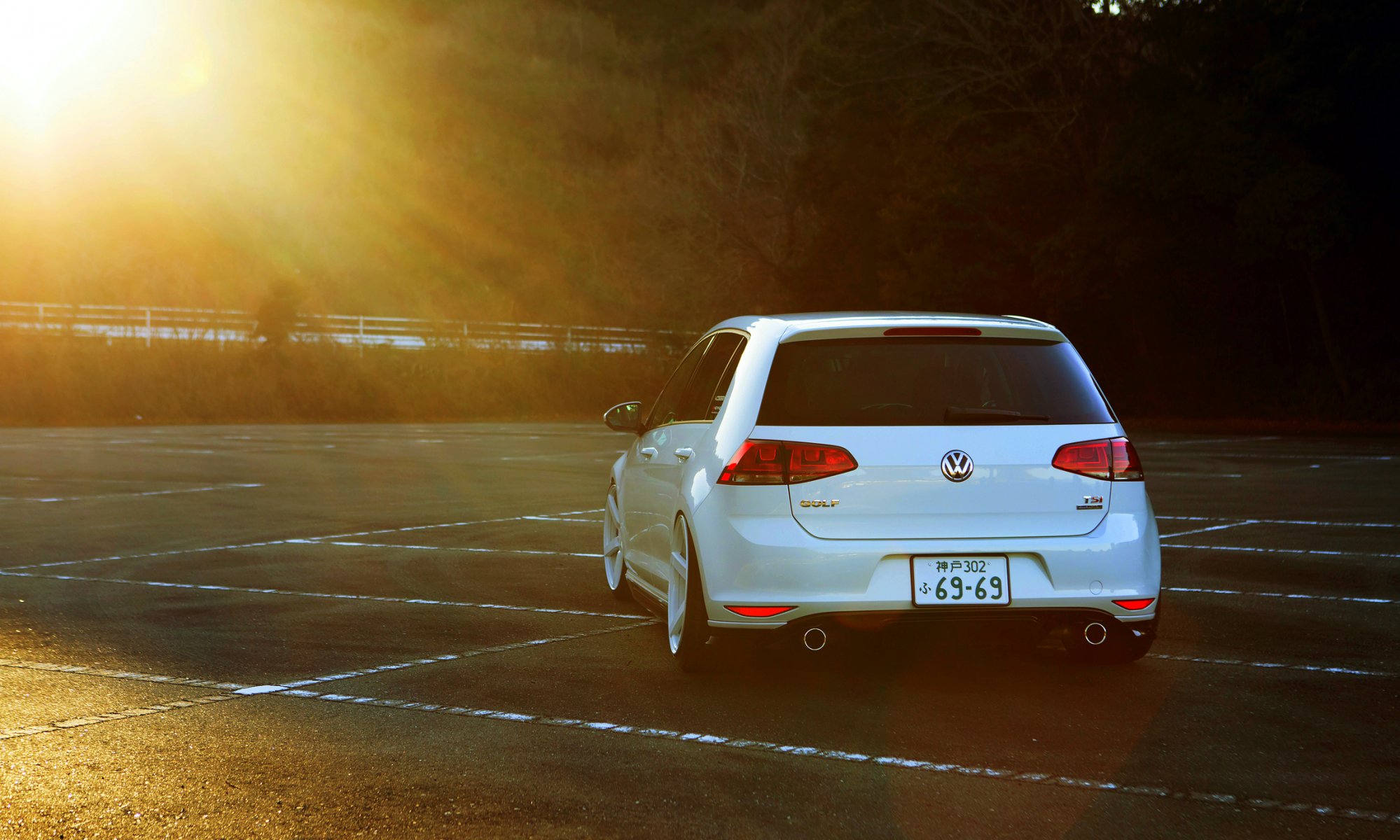 volkswagen golf blanc roues