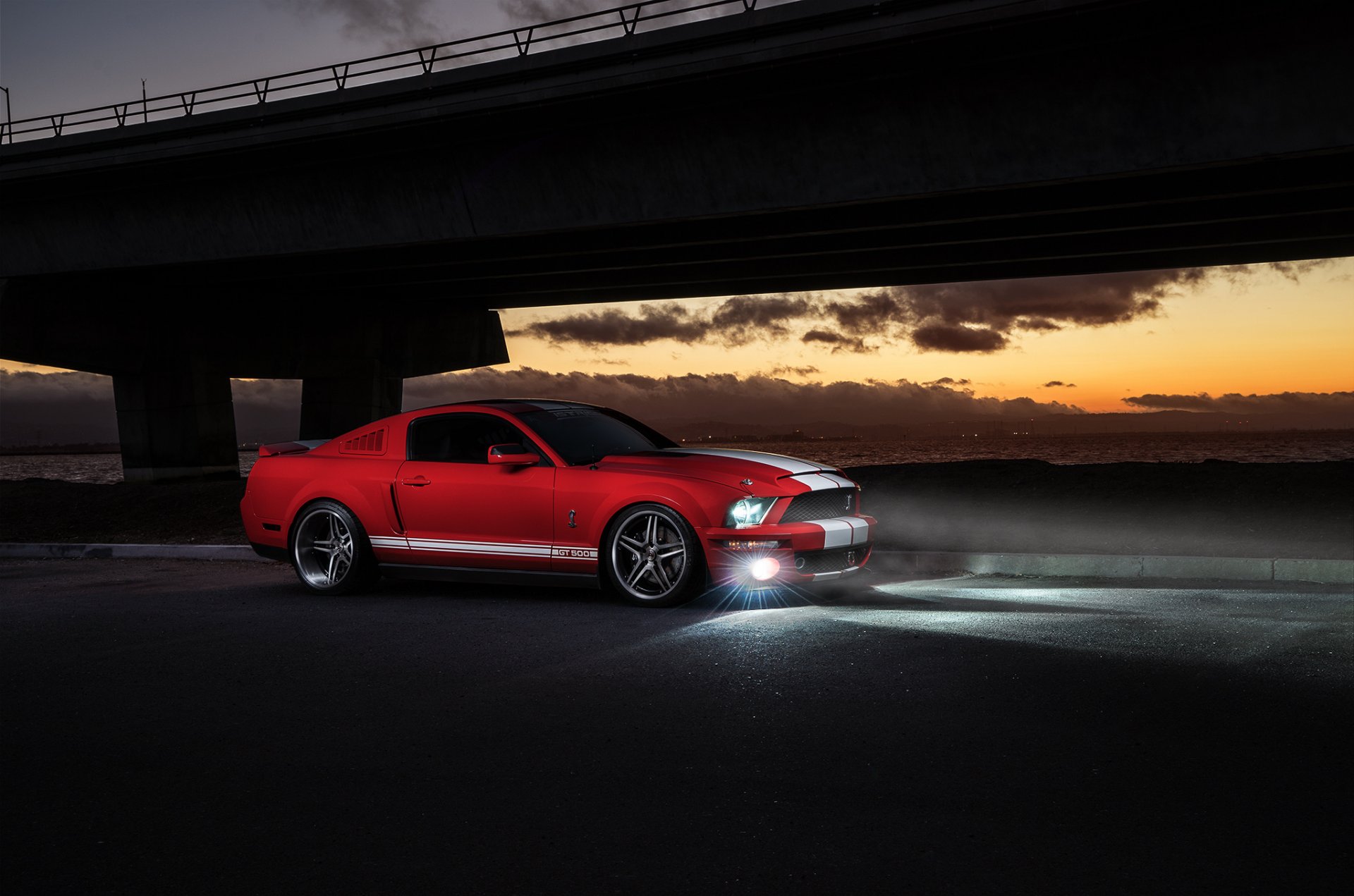 ford mustang shelby gt500 aristo colección rojo músculo coche puesta de sol frente