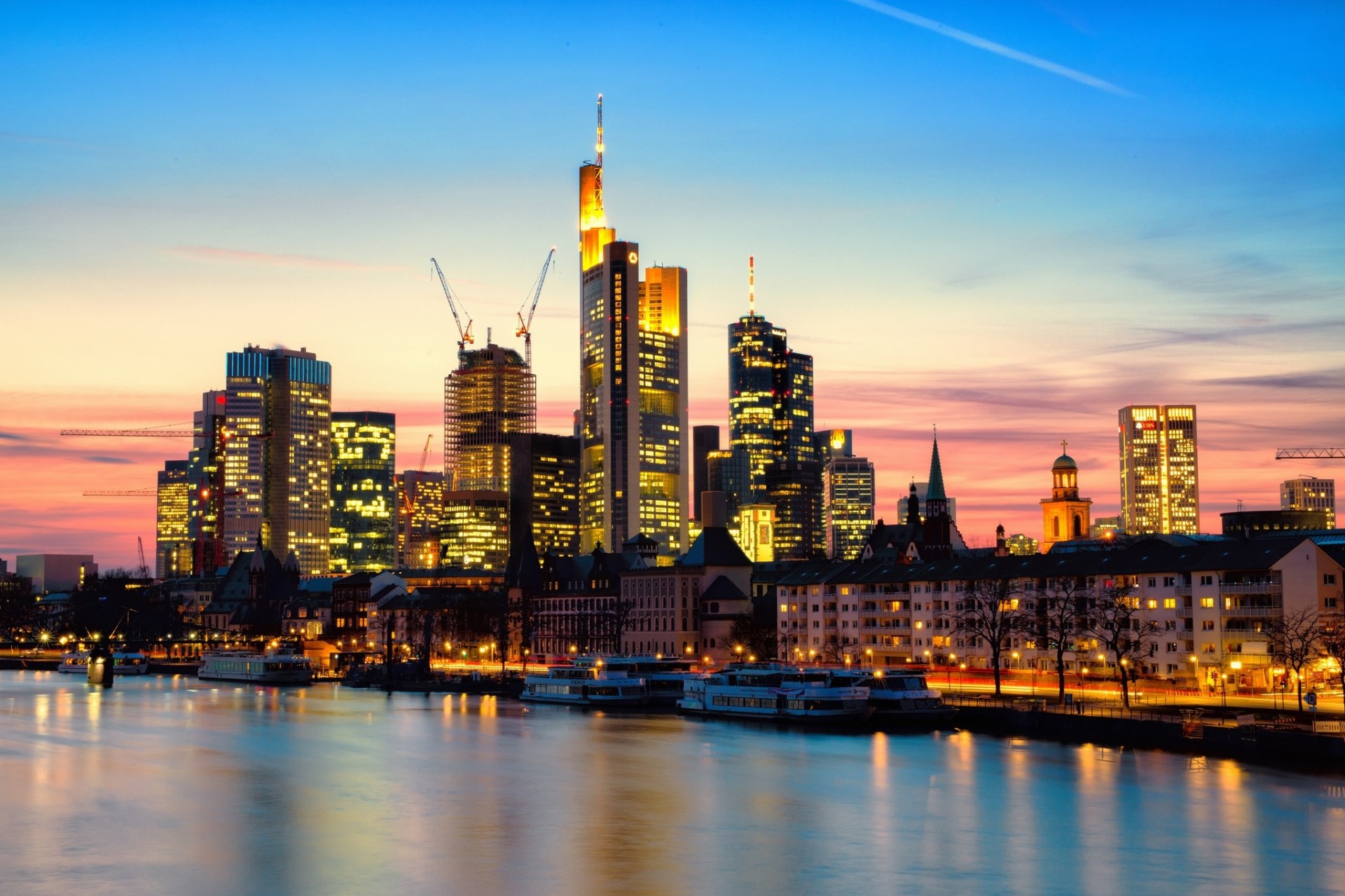 lights main river sunset frankfurt am main trees skyscrapers city night germany renovation house