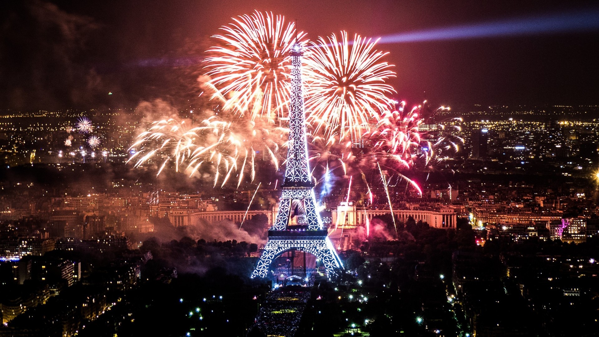 qatar airways paris turm eiffelturm stadt