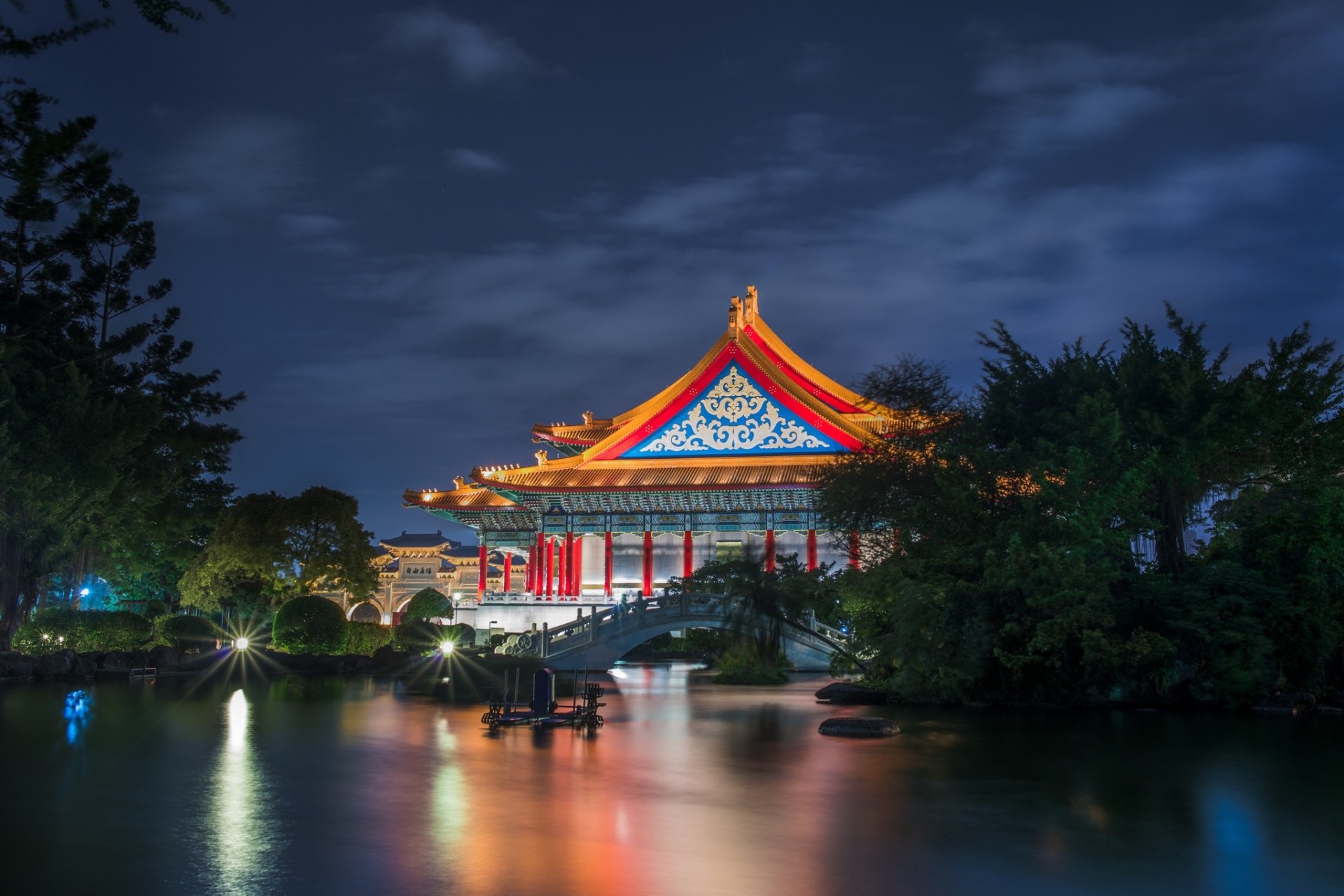 architecture pond blue tree sky building national theatre clouds bridge night lighting supplies taiwan taipei