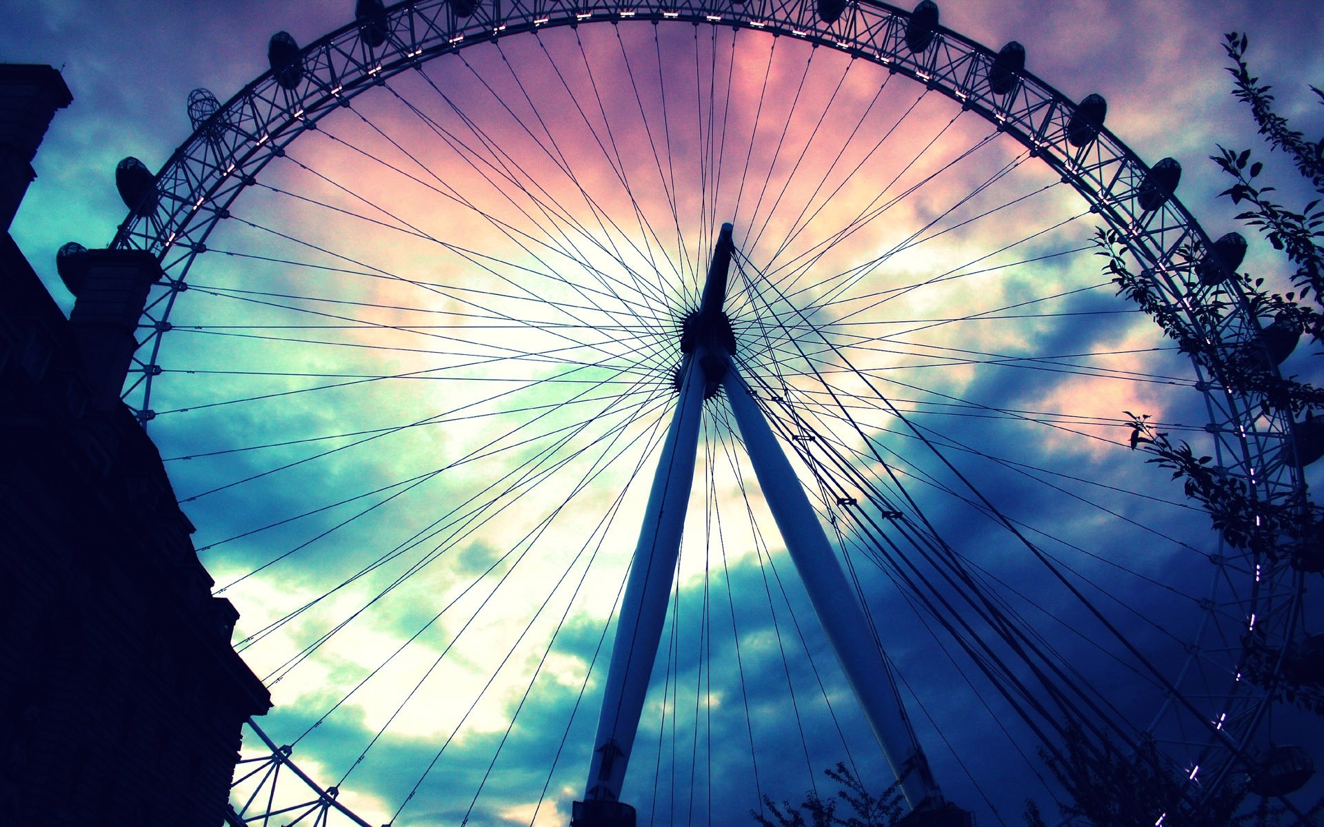 ferris wheel sky cloud blue close up town