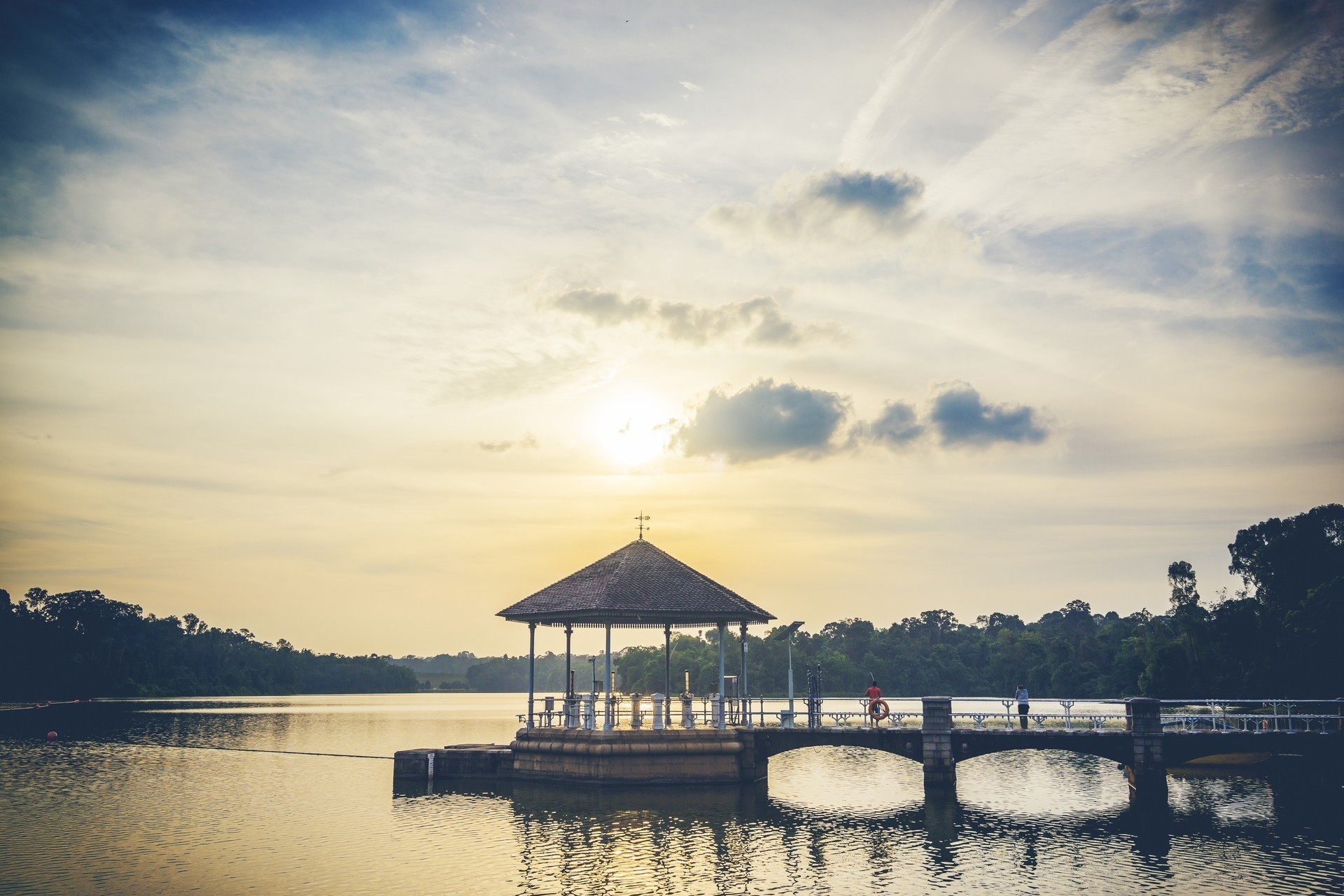 singapore lago tramonto