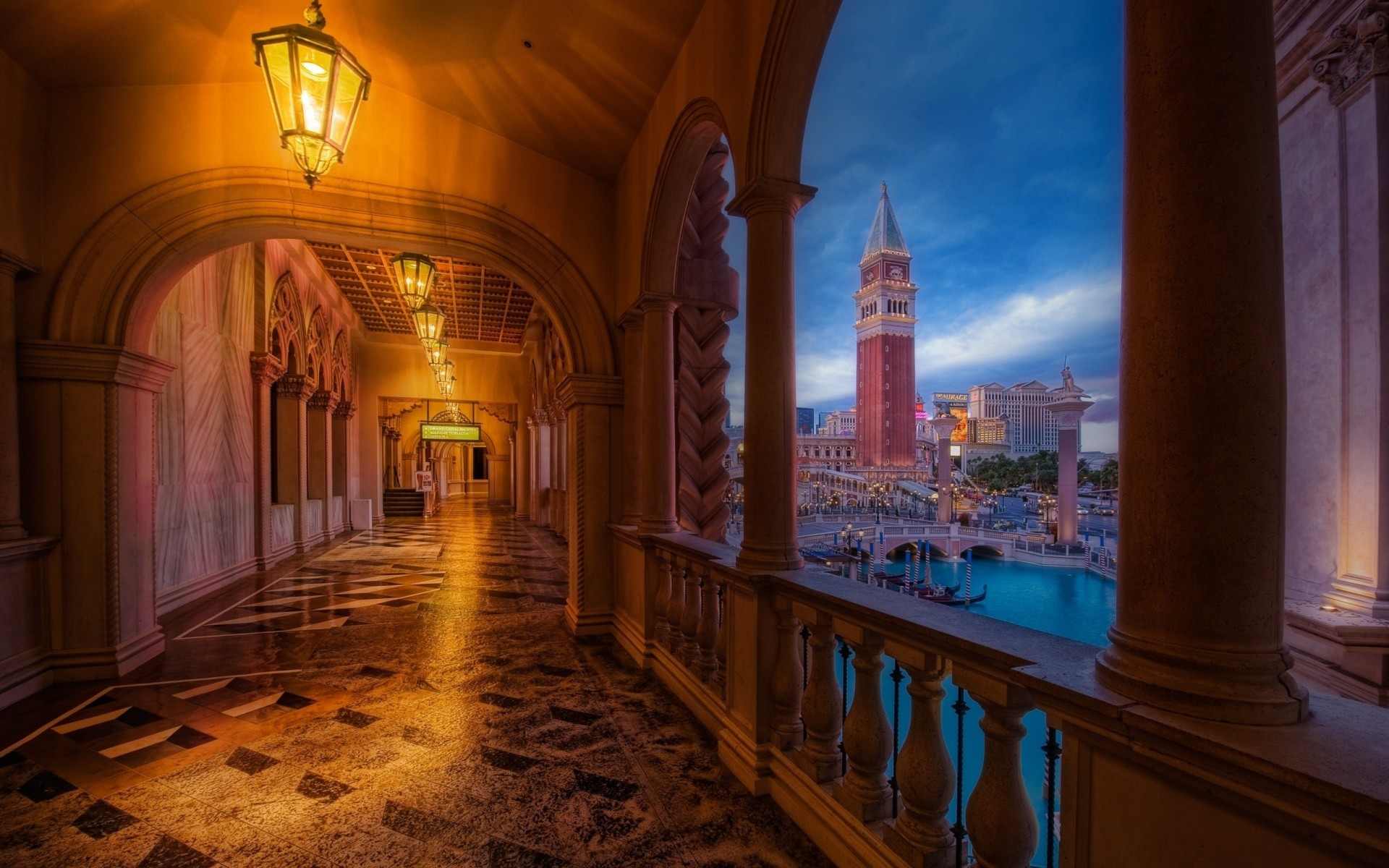 arch venice column