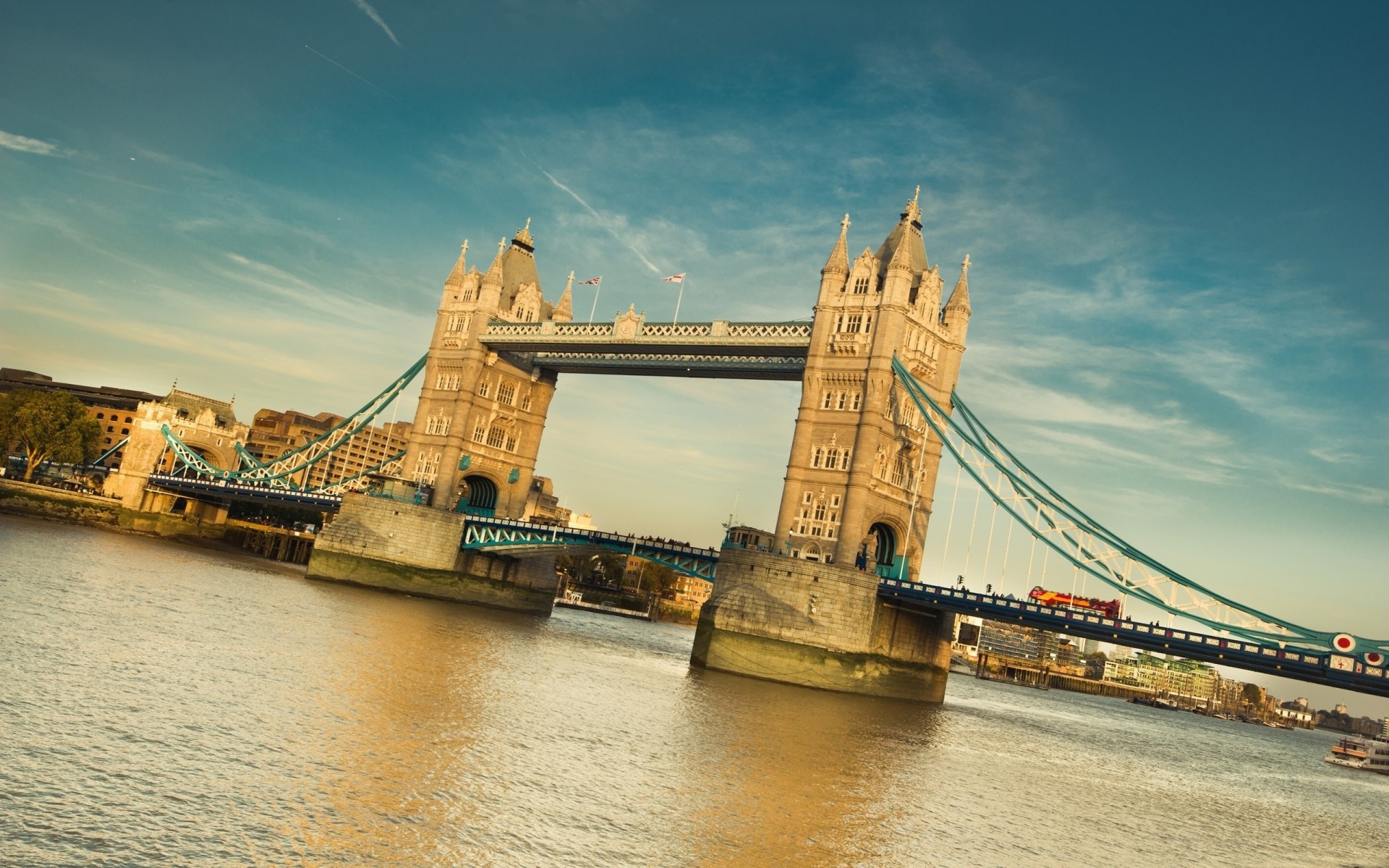 themse tower bridge london fluss