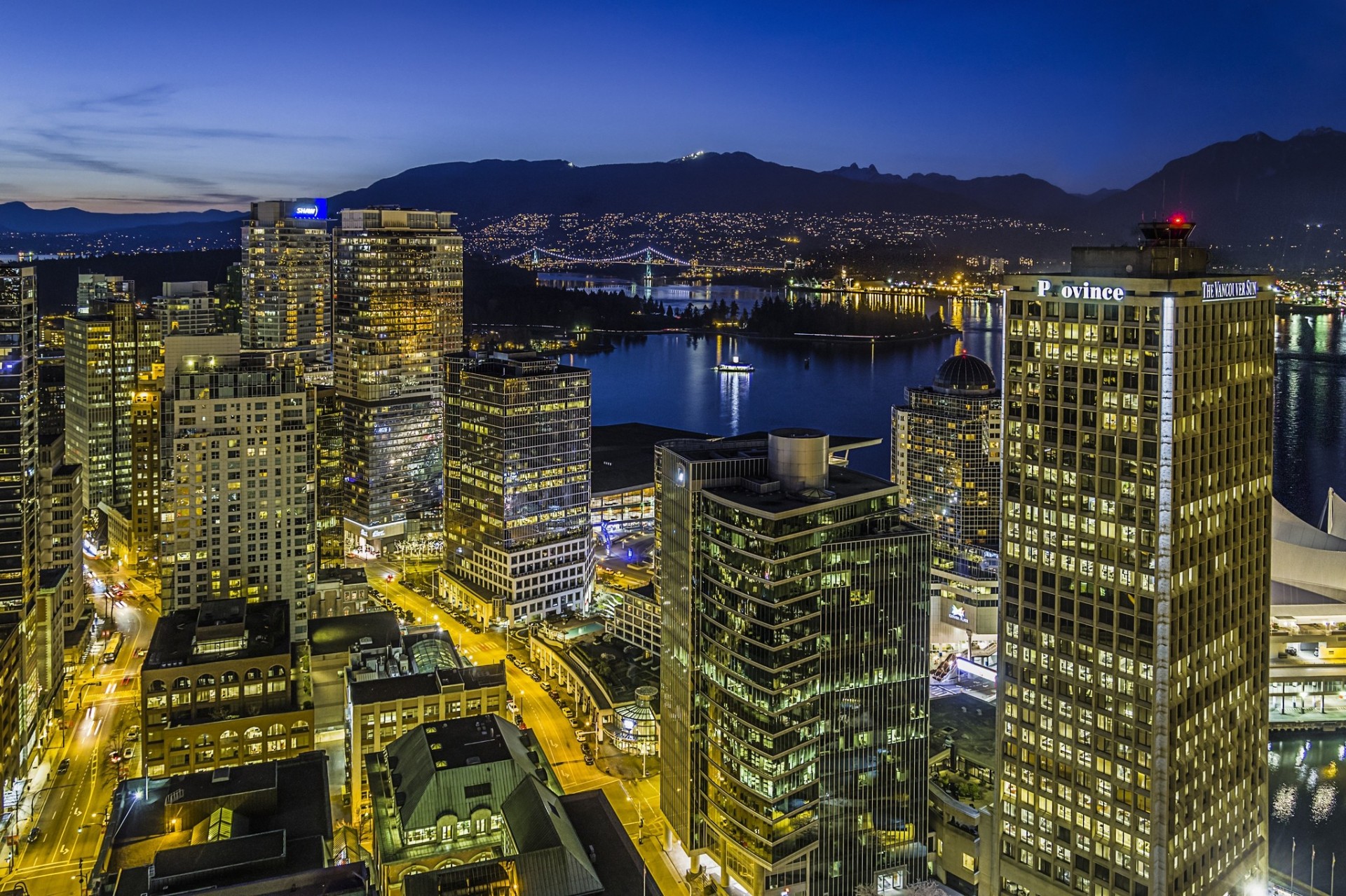 luces vancouver noche alto luz rascacielos ciudad edificio canadá casas