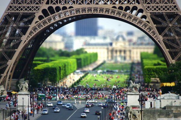 Street on the background of the Eiffel Tower