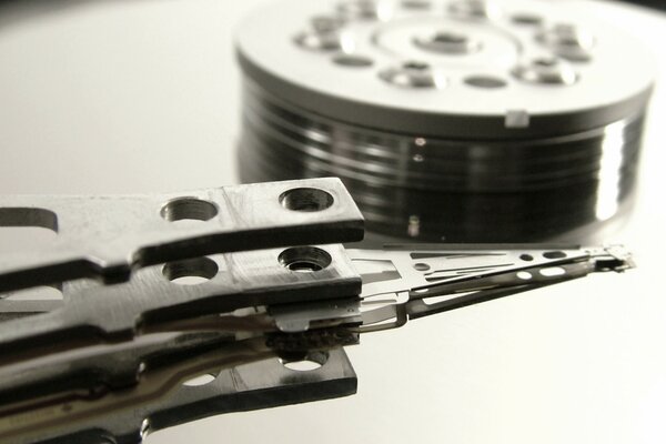 Image of a magnetic disk on a white table