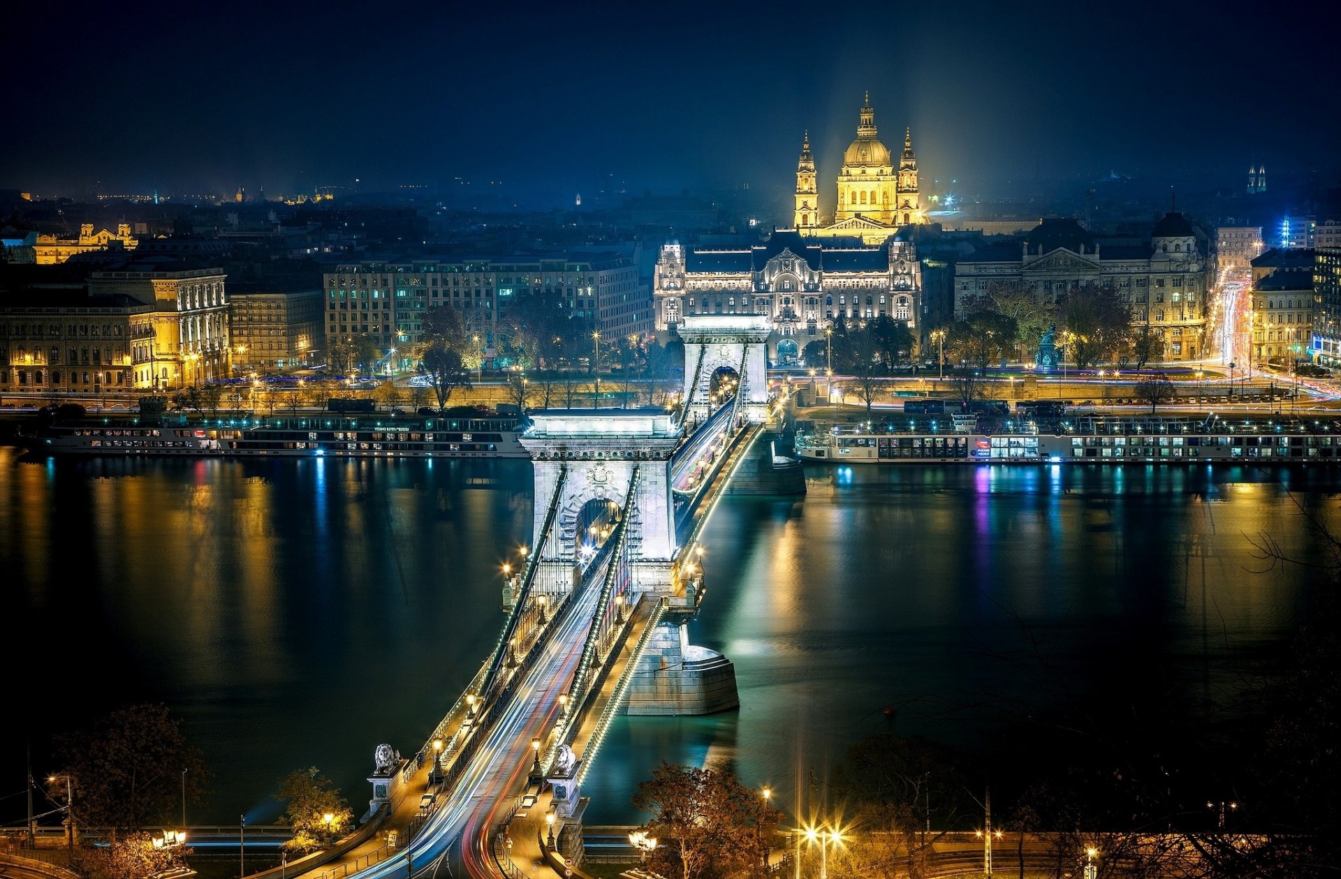 pont des chaînes széchenyi budapest