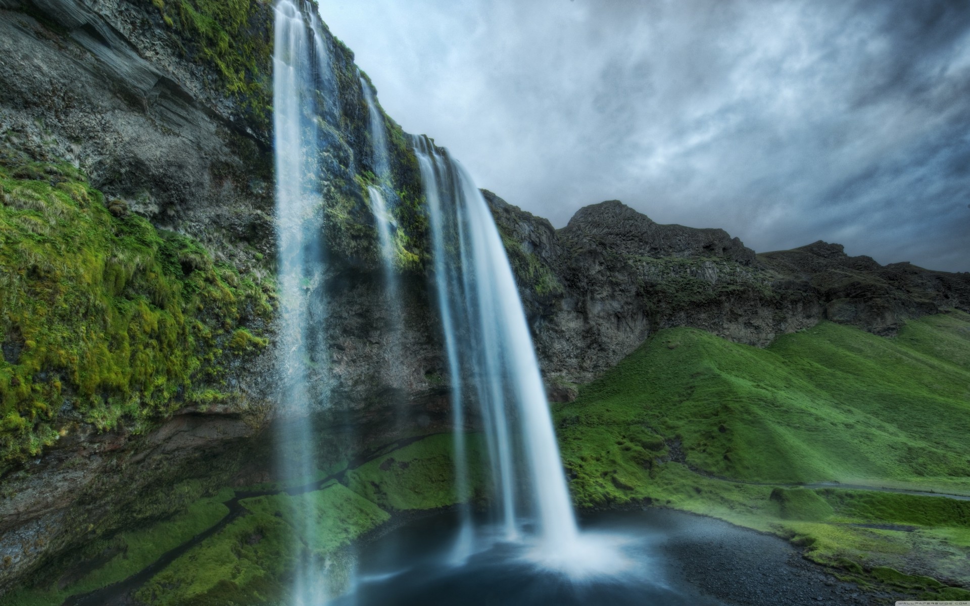 islandia cascada naturaleza colinas montaña