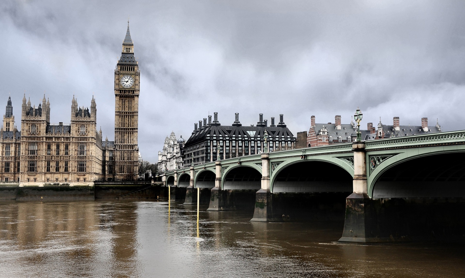 tamise pont londres horloge