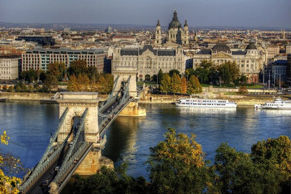 Pont des chaînes ville de Budapest