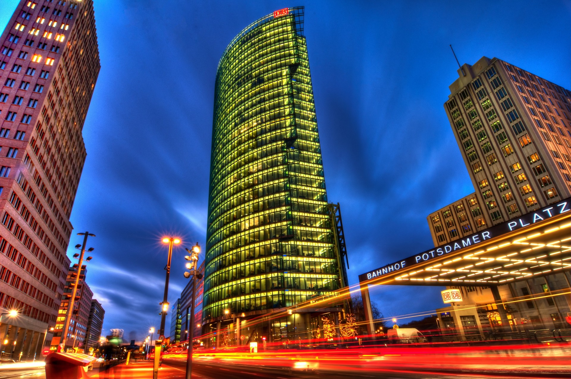 noc berlin miasto niemcy poczdamer platz bulwar gwiazd