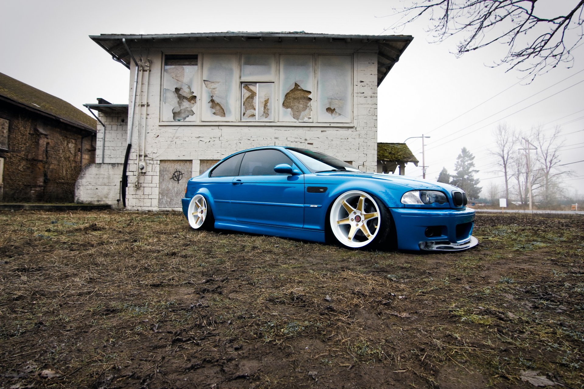 bmw e46 m3 niebieski tuning koła