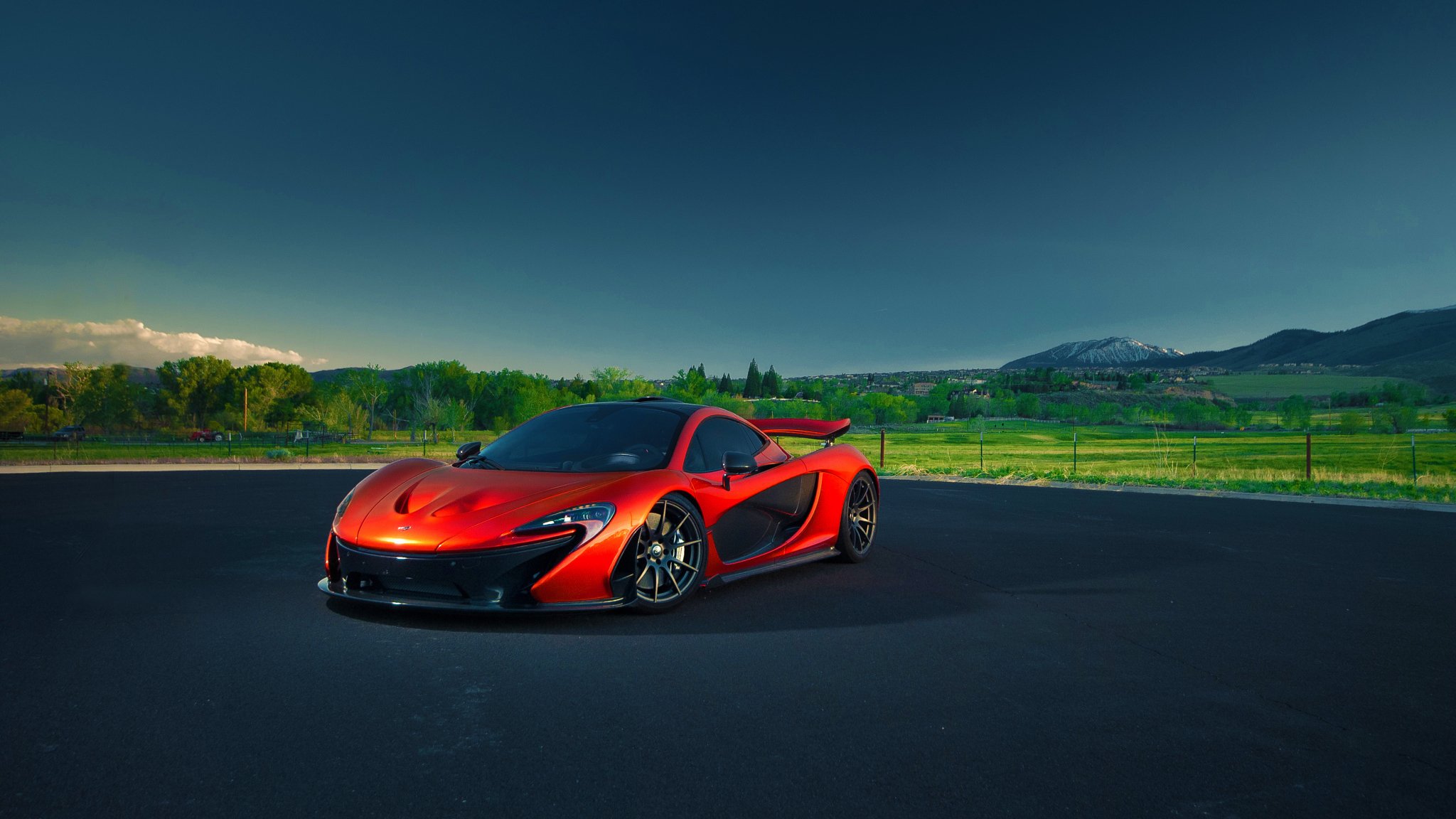 mclaren p1 esotico hypercar arancione supercar anteriore cielo blu natura estate