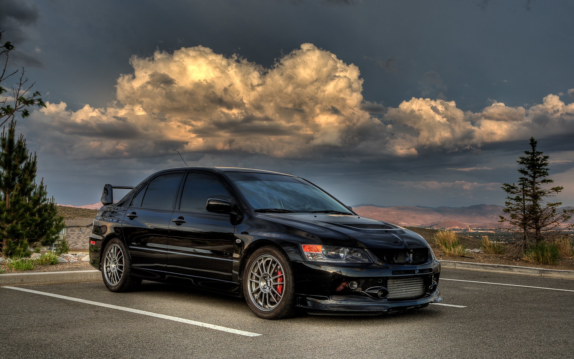 coche mitsubishi profesión evolución