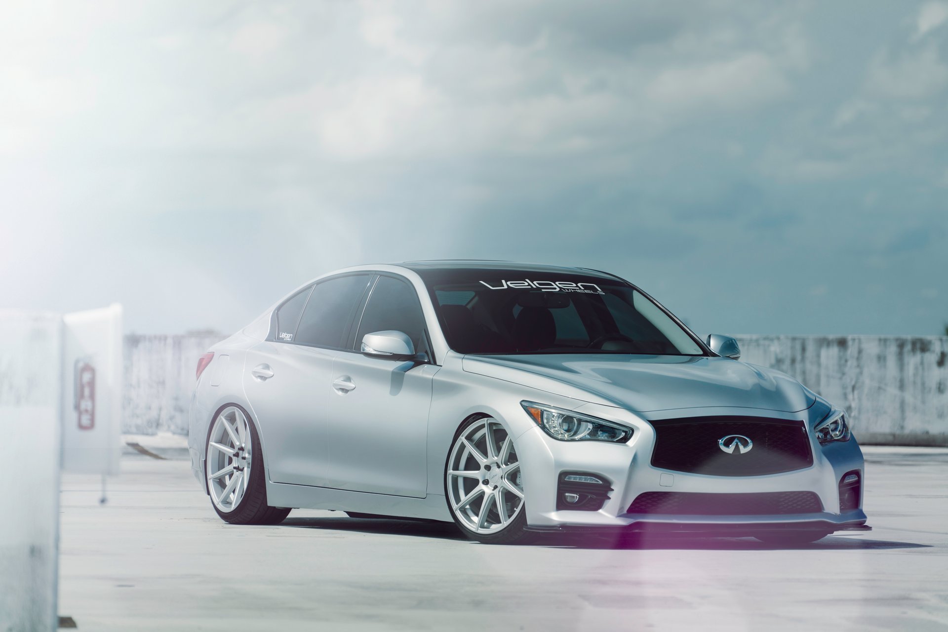 infiniti q50s velgen roues marine 9 brossé argent