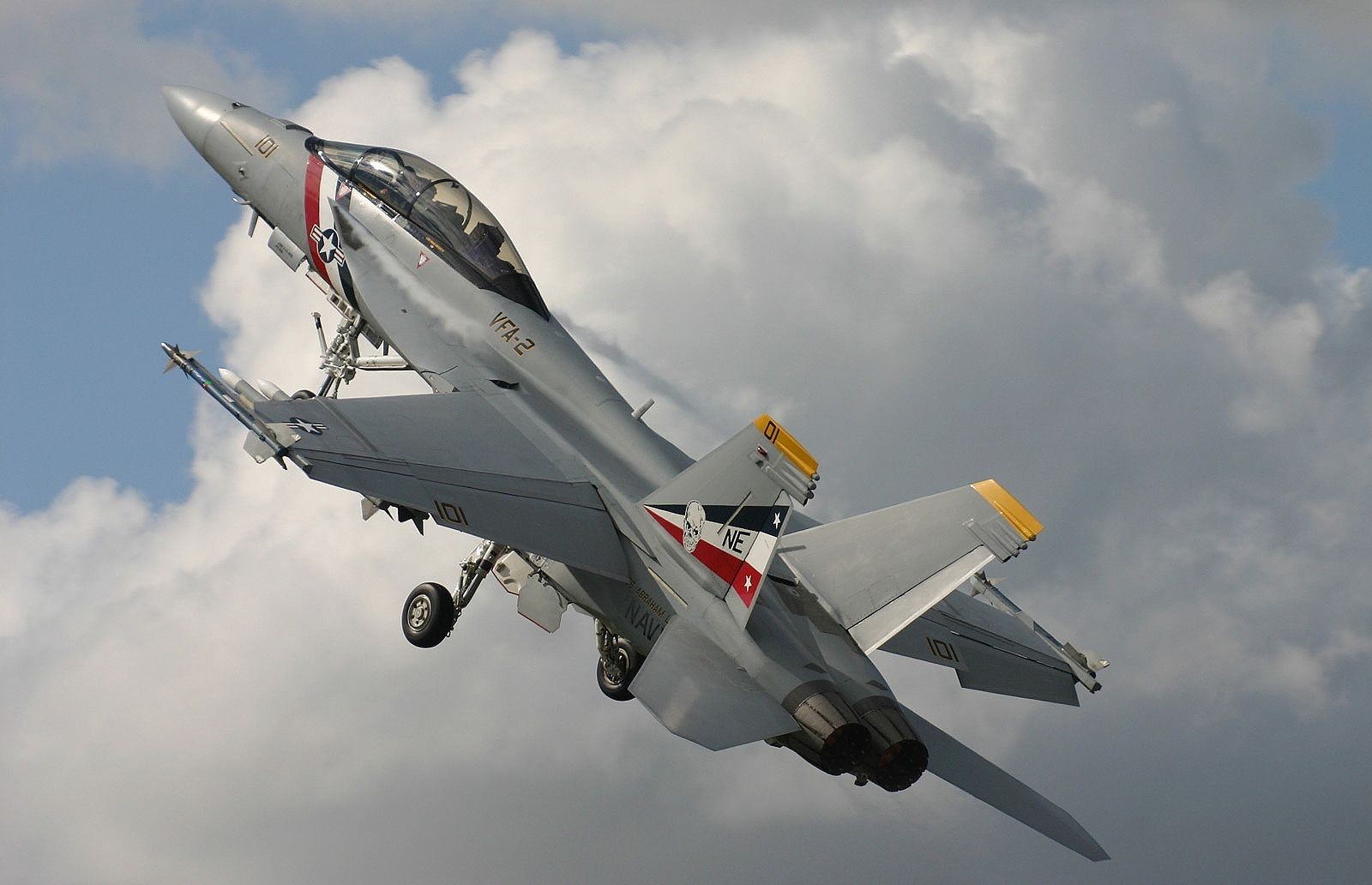 f18e vuelo