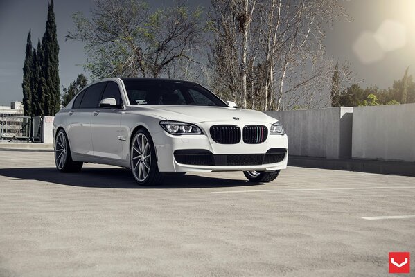 White BMW 7-series Car