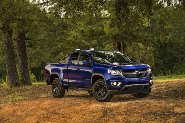 Camioneta chevrolet Colorado azul