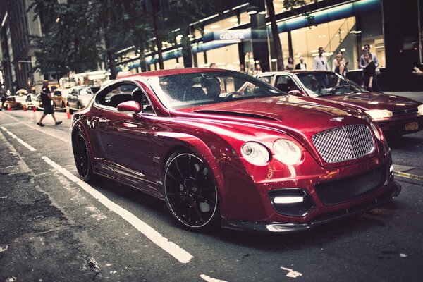 Bentley continental on the streets of the city