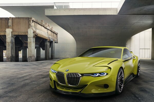 Bmw 2015 colore acido