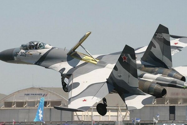 Russian multipurpose super maneuverable fighter