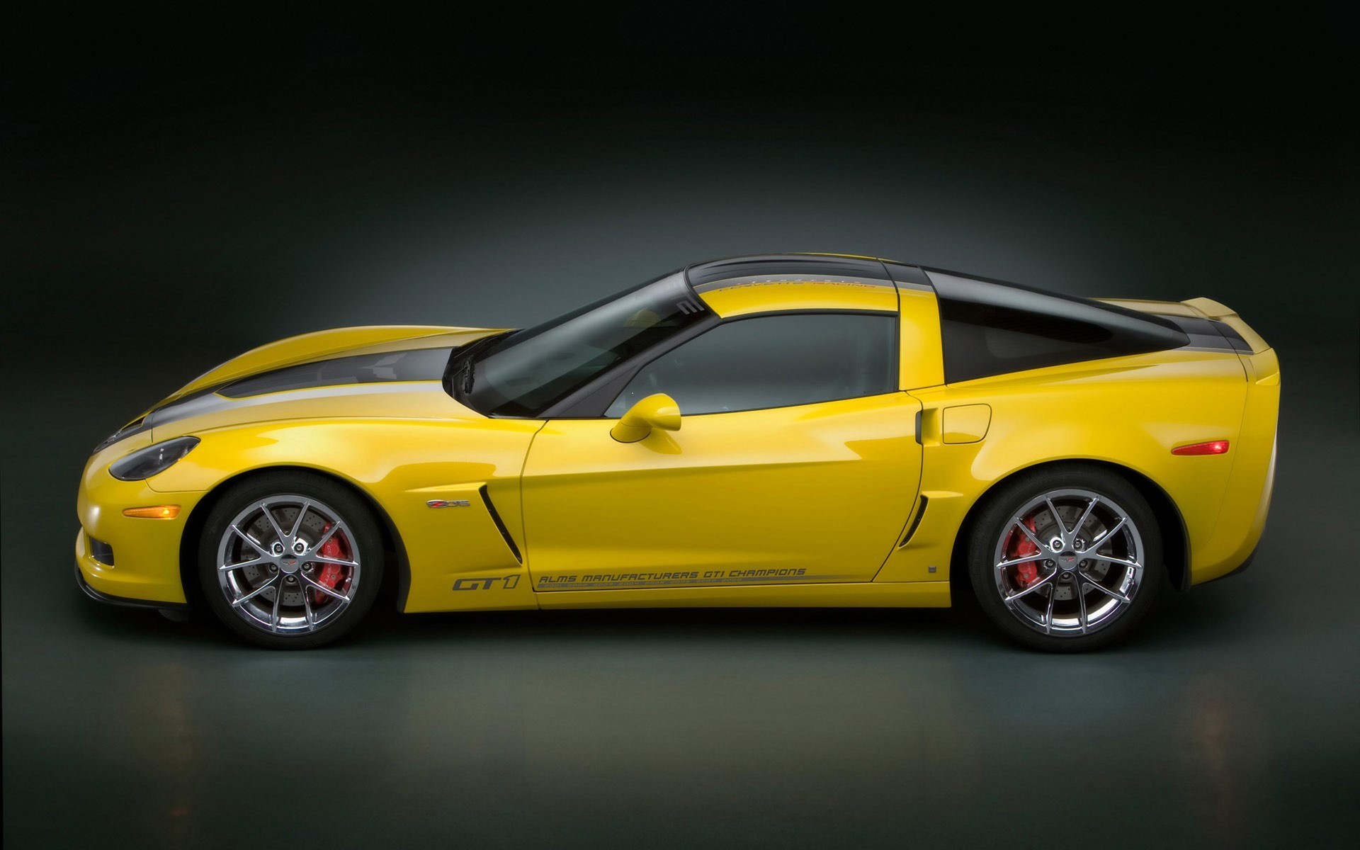 chevrolet corvette gt1 amarillo