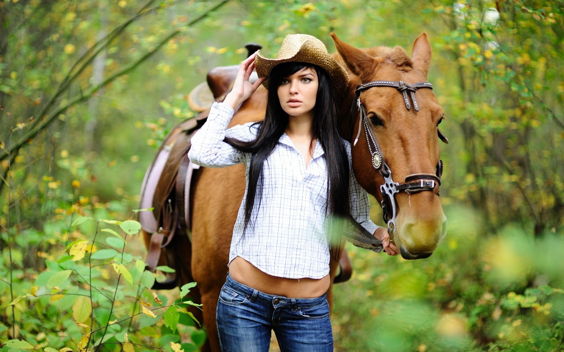 a woman mig-15 girl brunette animals horse hat