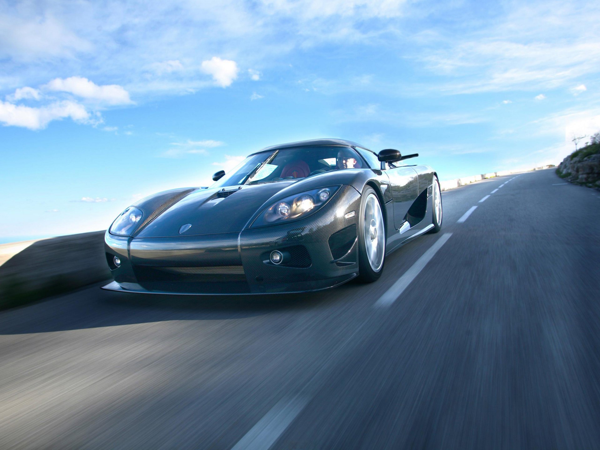 koenigsegg ccx route vitesse carbone ciel