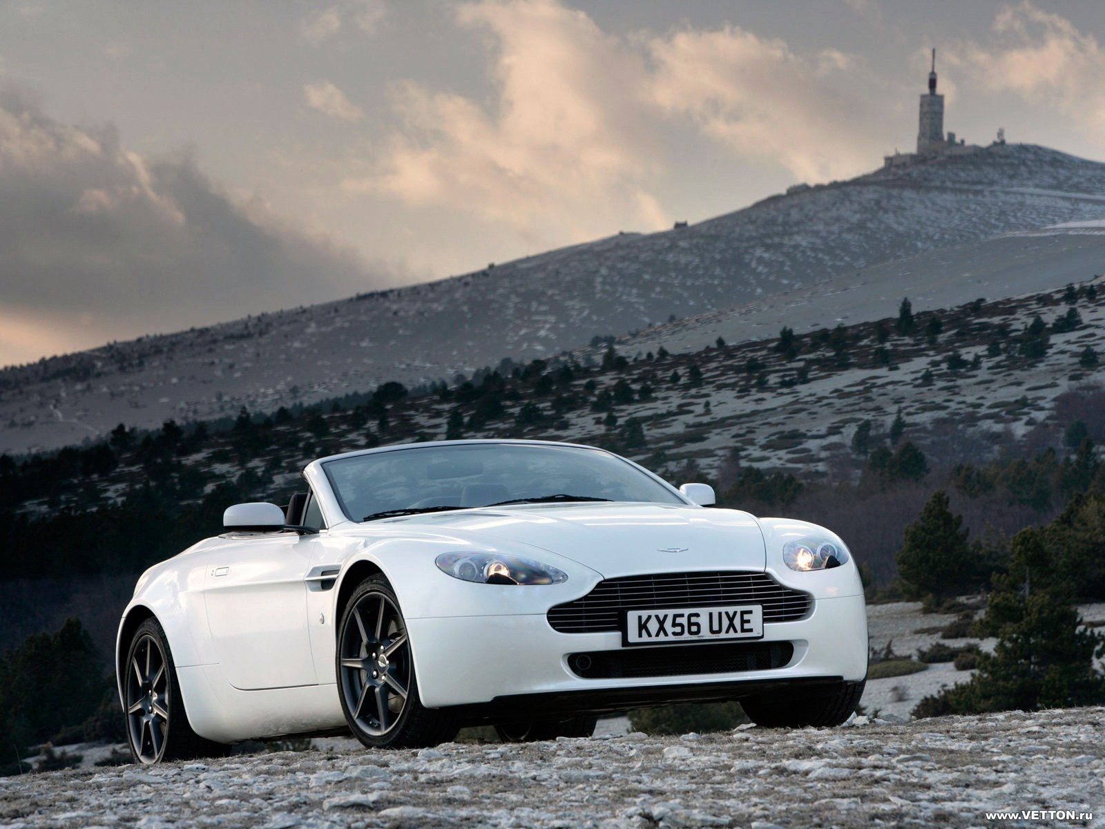 v8 vantage roadster auto