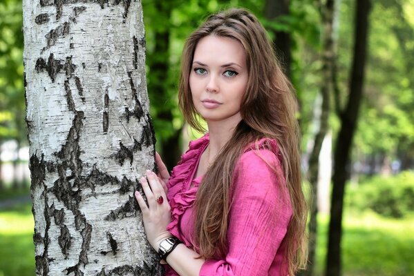 Oksana malakhova in ihrer Jugend mit langen Haaren