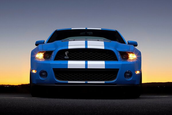 Samochód sportowy Ford Shelby