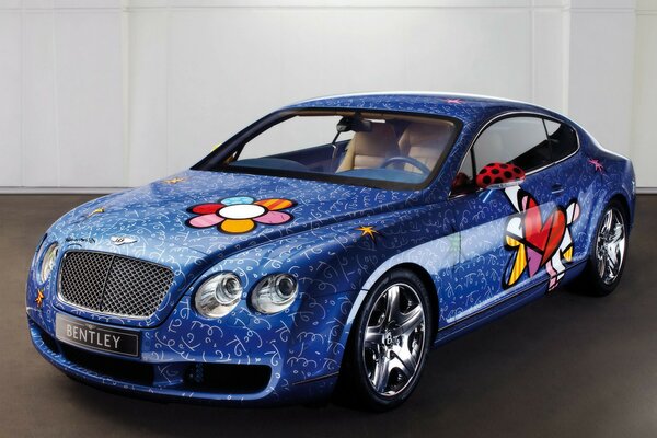 Blue bentley with beautiful airbrushing