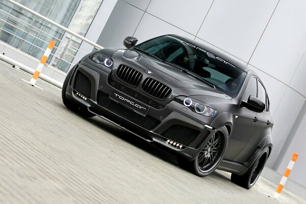 BMW x6 black color front view