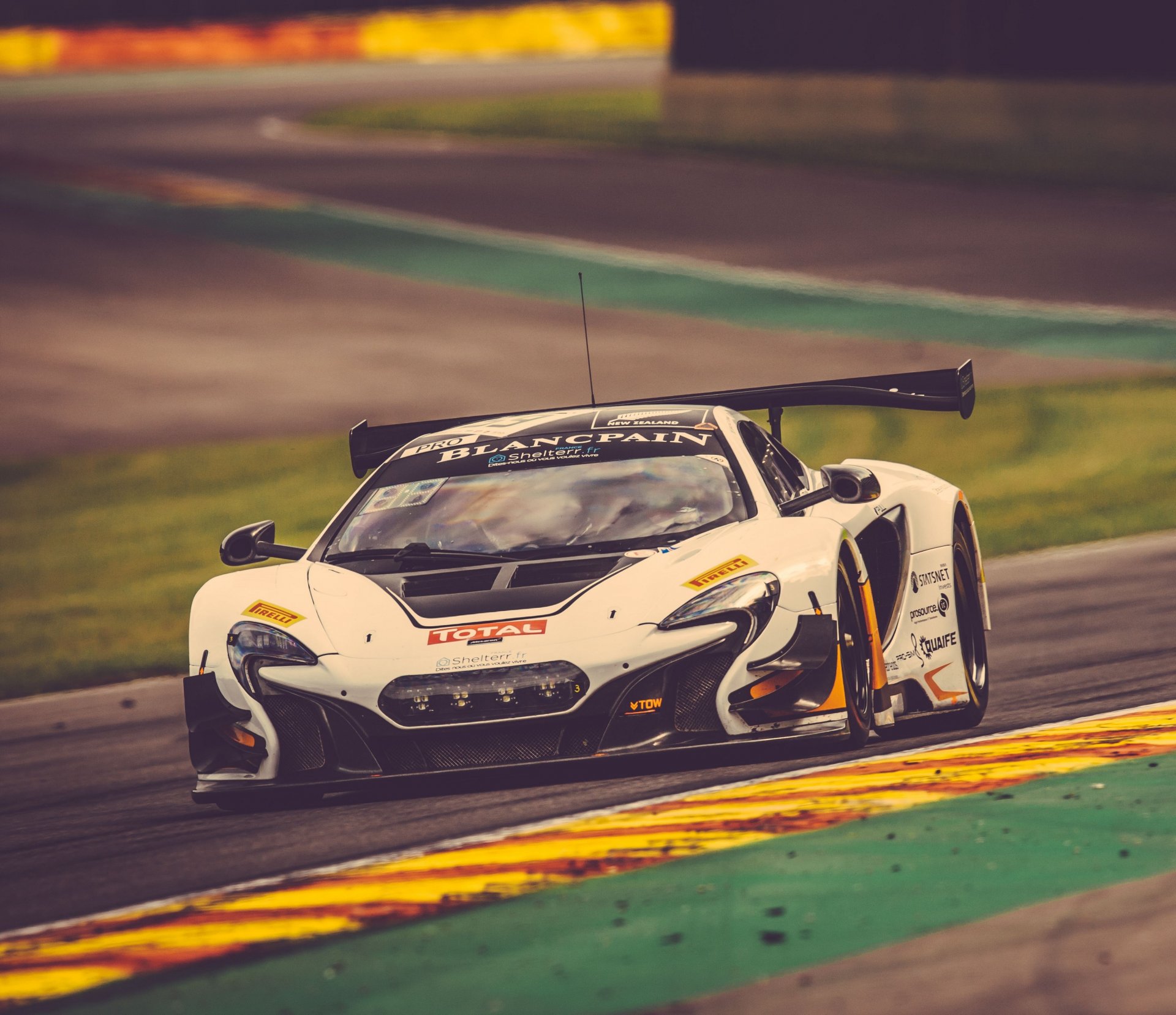 mclaren 650s gt3 supersamochód wyścigi