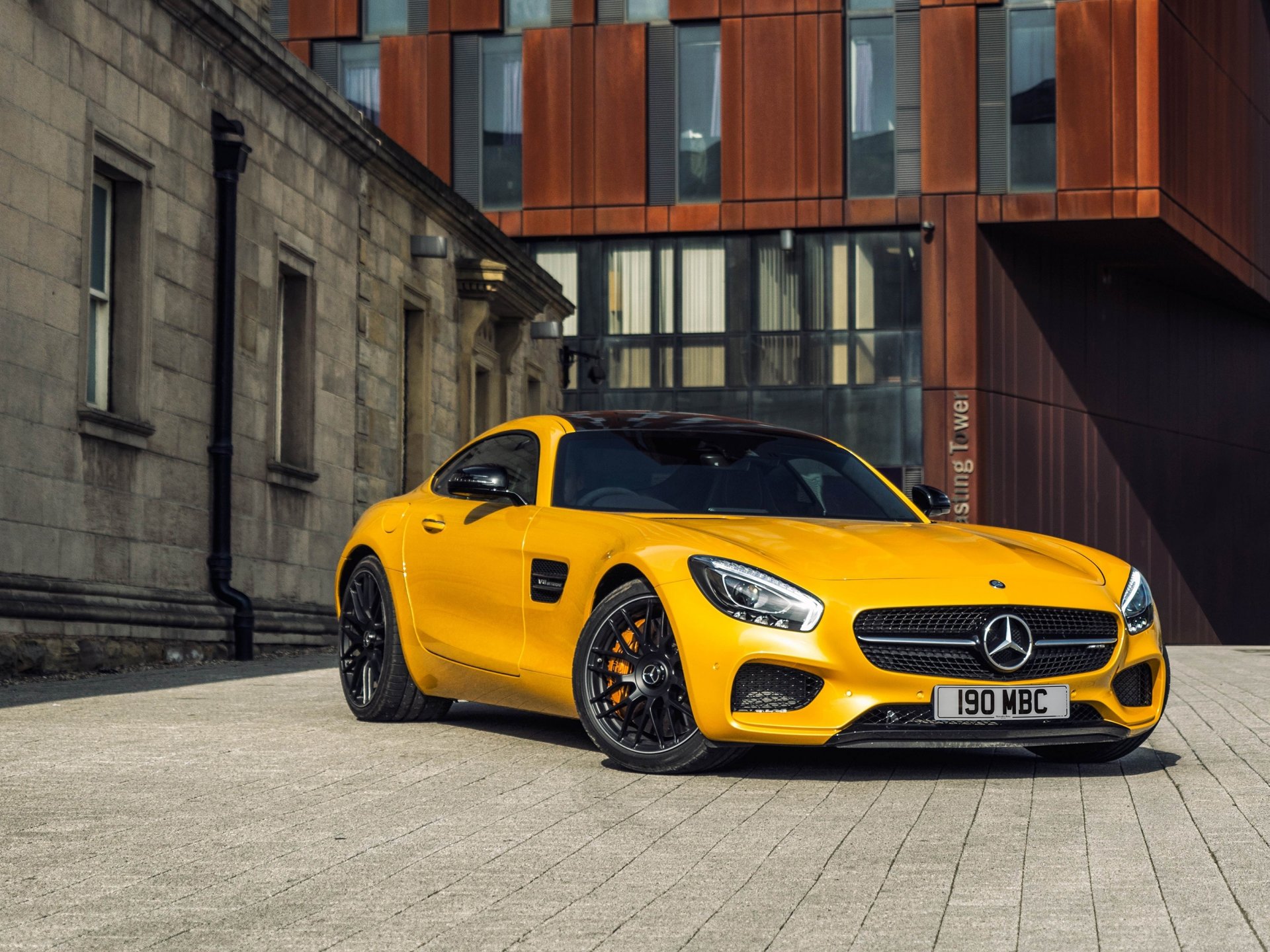 2015 mercedes amg gt s wielka brytania-spec c190 mercedes amg żółty