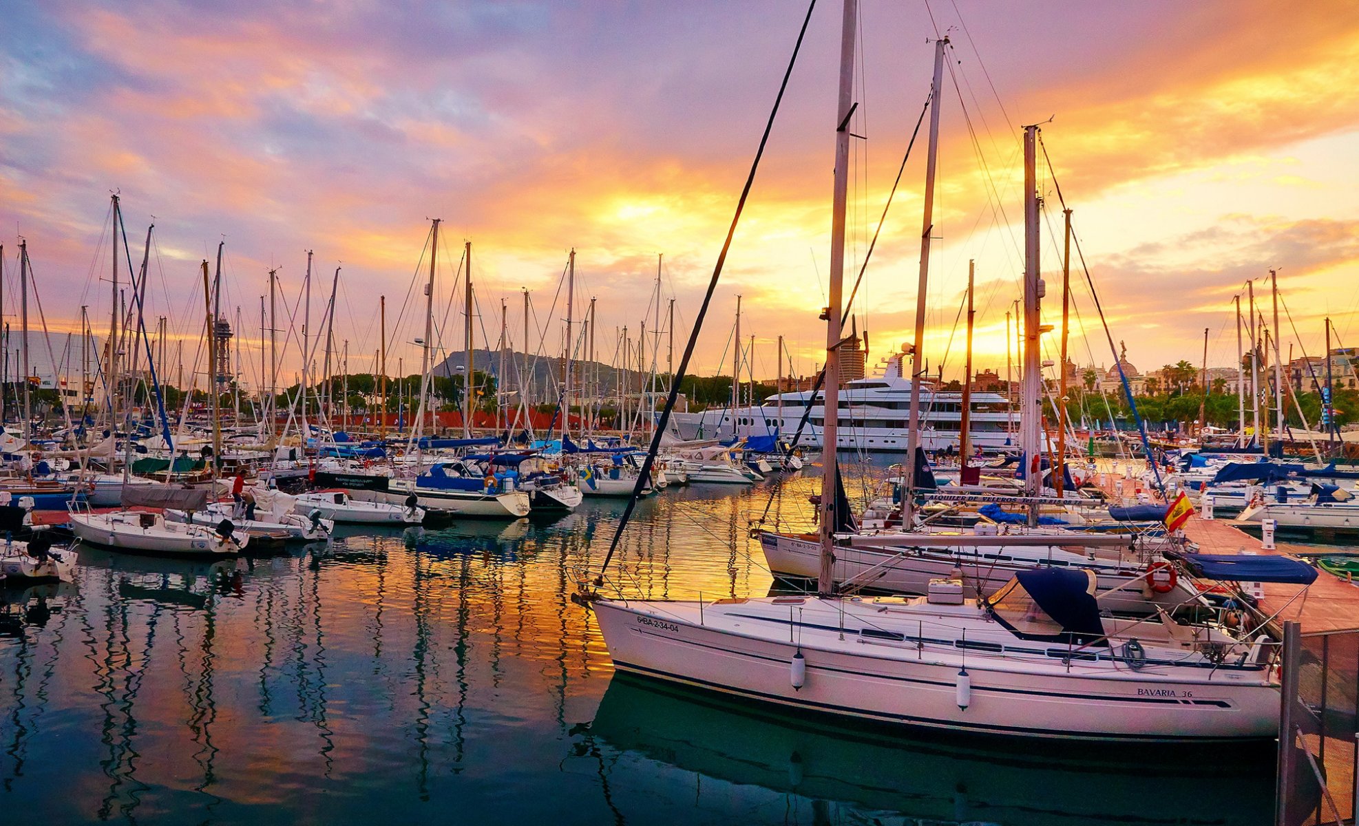 muelle vela yate foto