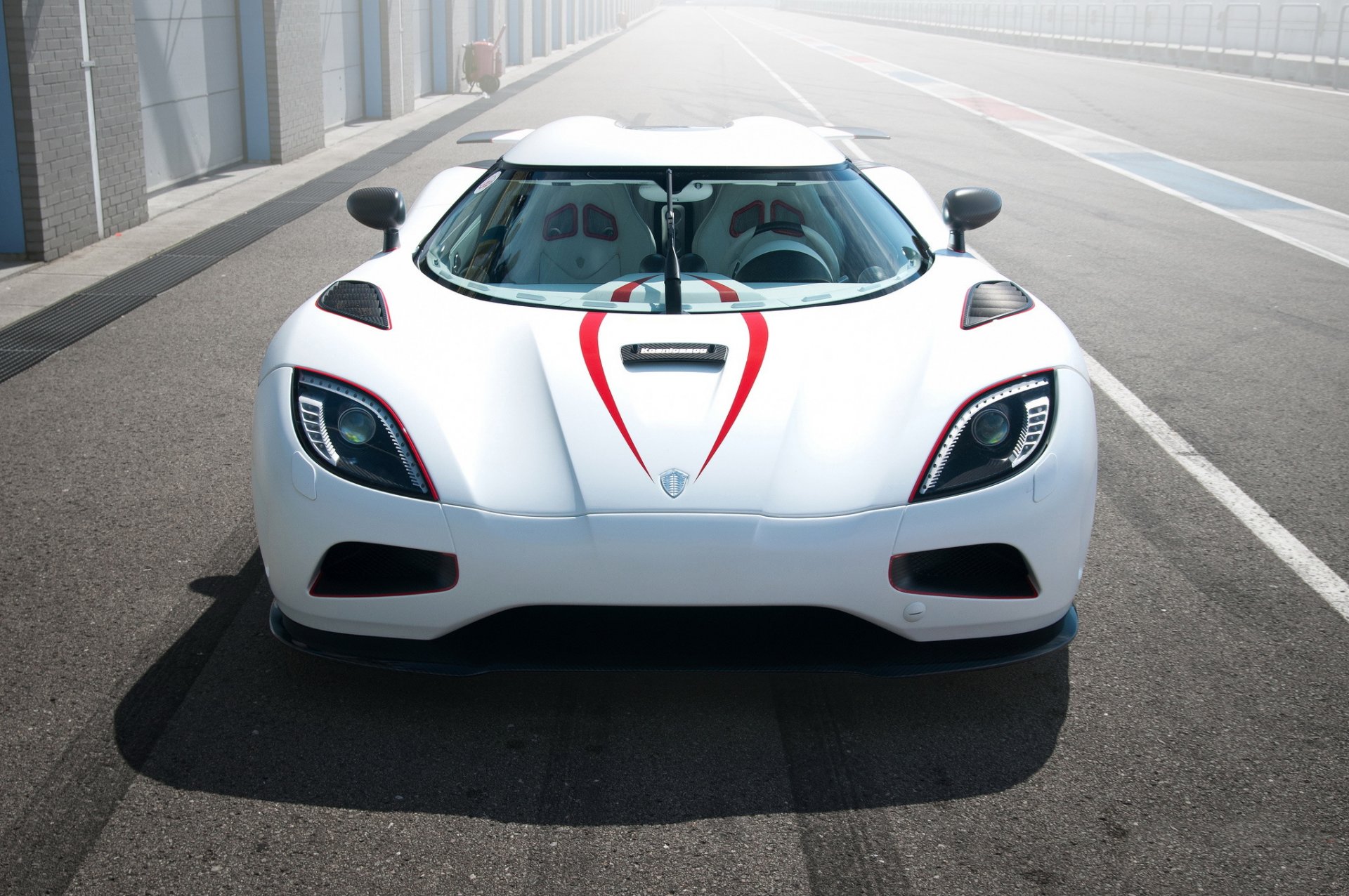 koenigsegg agera r weiß hypercar