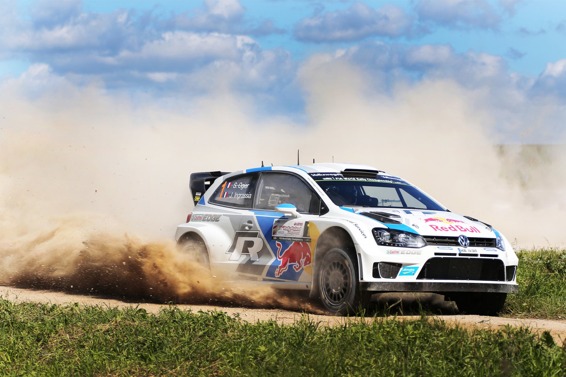 volkswagen polo wkr rallye auto weiß geschwindigkeit sébastien ogier staub schleudern julien ingrassia