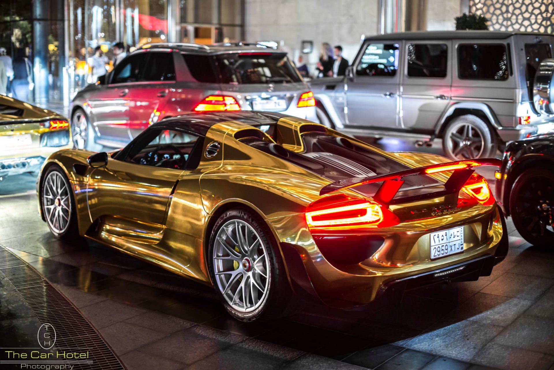 porsche spyder oro auto