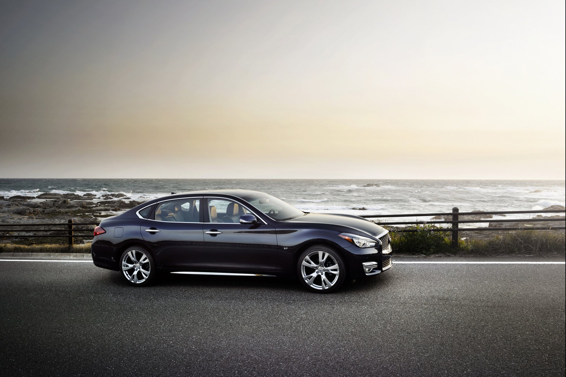 infiniti 2015 q70l negro metálico lateral coche foto