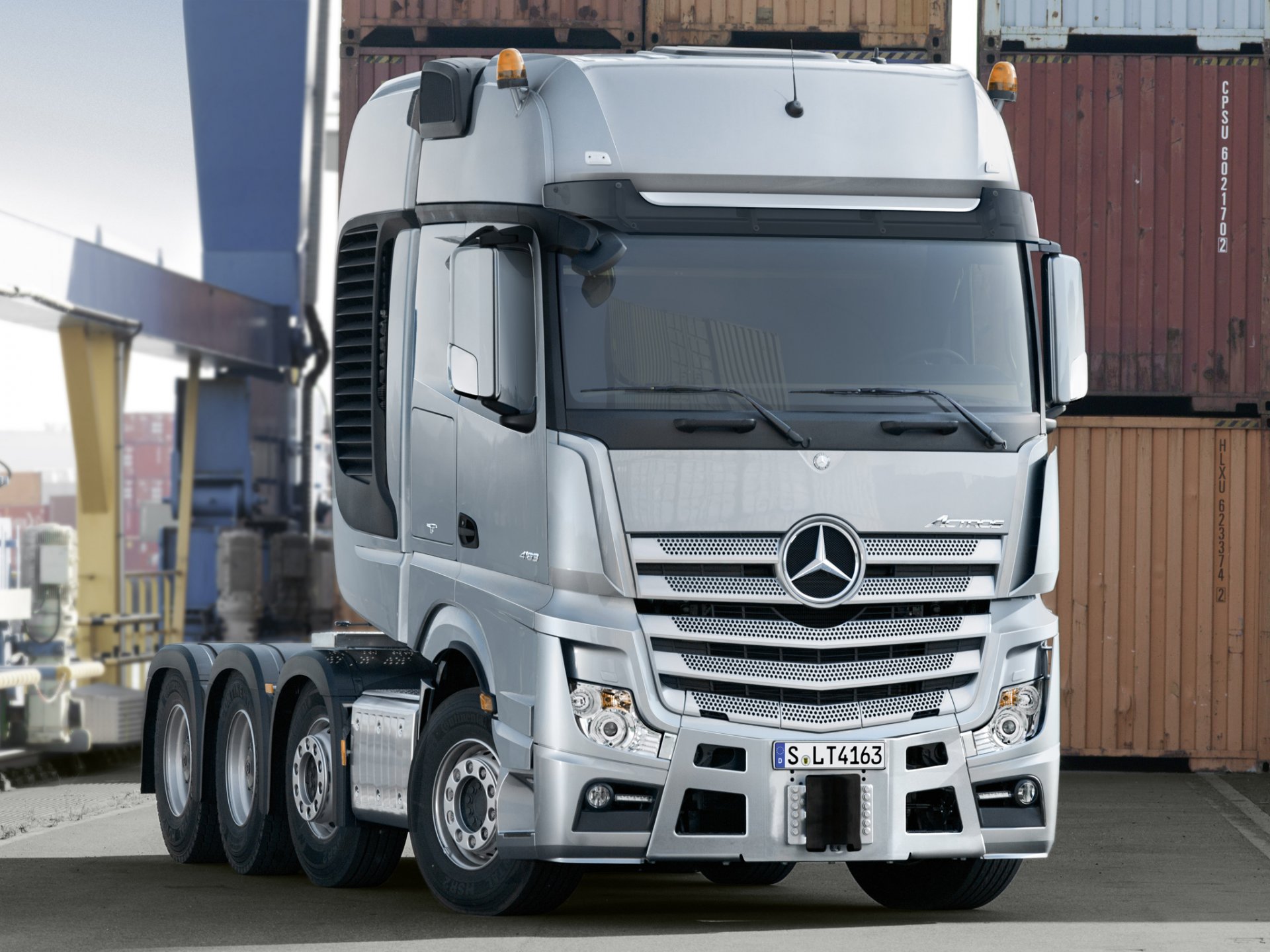 mercedes benz actros the port tractor