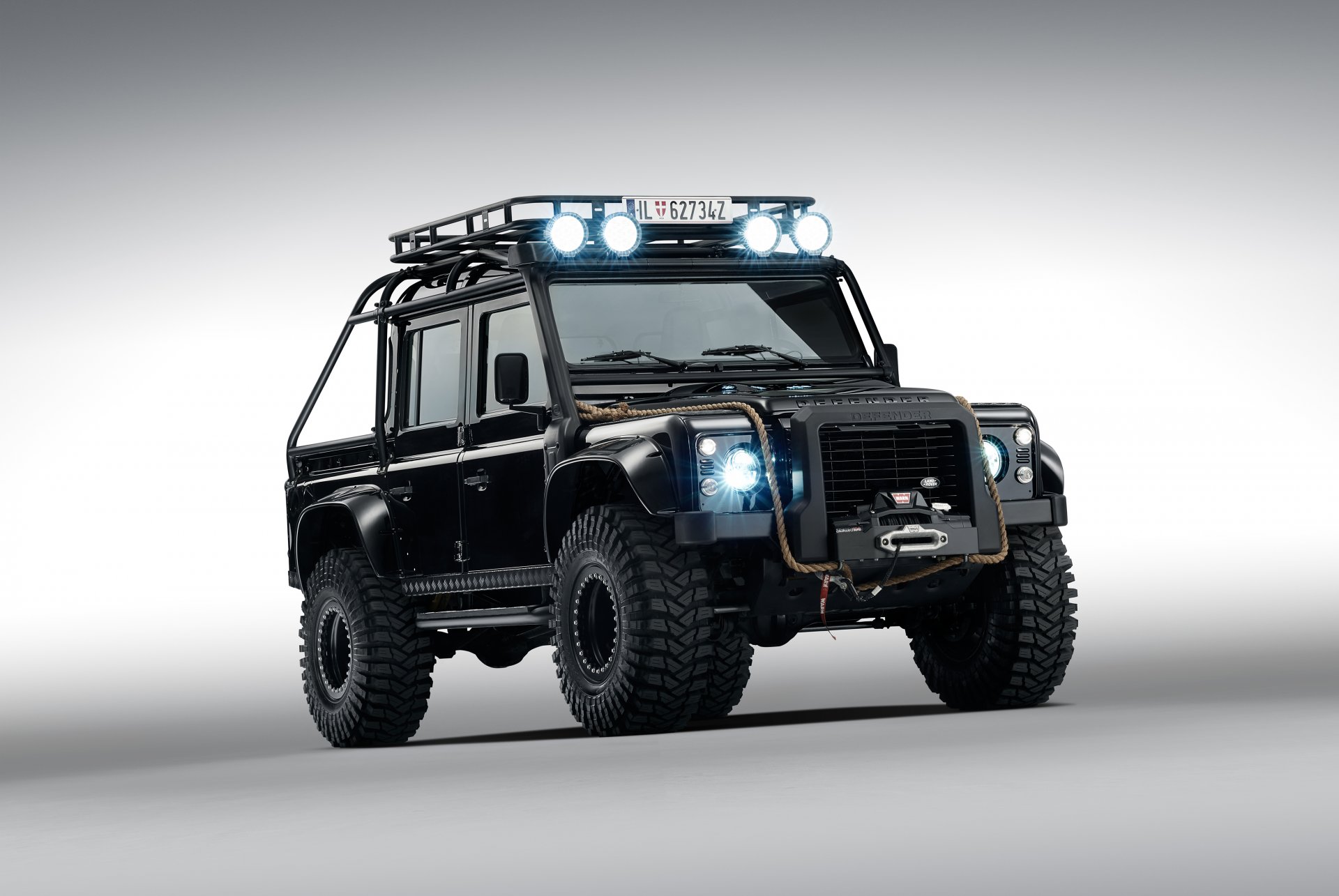 2015 г. land rover защитник 110 007 spectre джеймс бонд ленд ровер дефендер джеймс бод