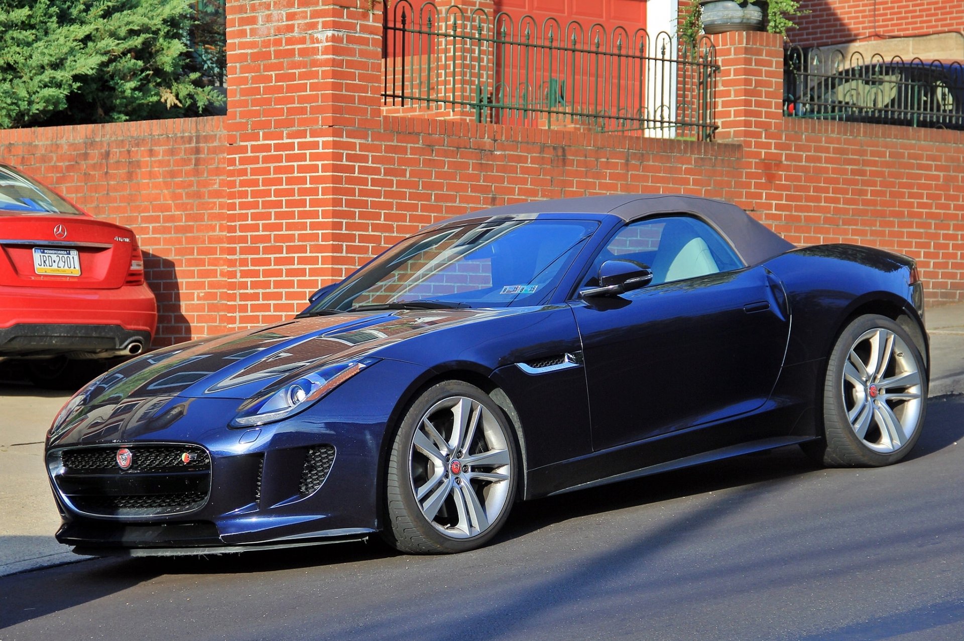 jaguar f-type roadster jaguar roadster voiture de sport route rue